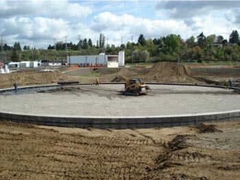 The ideal sand bedding supports tank corrosion protection and long service life.